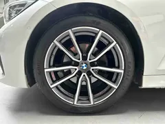 2021 BMW 3 Series 325Li M Sport Package, белый — фото 3