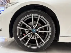2023 BMW 3 Series 325Li M Sport Package, белый — фото 21