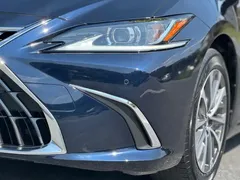 2022 Lexus ES 200 Excellence, синий — фото 16