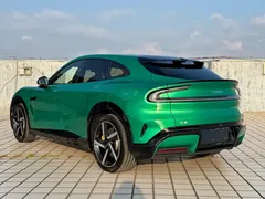2025 Xiaomi YU7 4WD Max, зелёный — фото 7