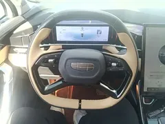 2023 Geely Atlas L 1.5TD DCT Premium, белый — фото 11