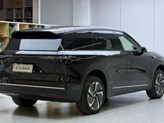 2024 Nio ES8 75kWh, чёрный — фото 16