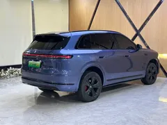 2026 Aito M7 EREV Ultra 4WD 5-seat 192-line Lidar, синий — фото 23