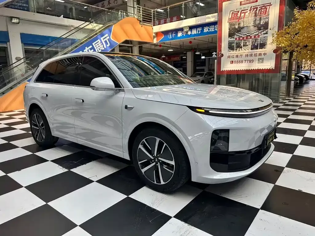 2024 Li Auto L6