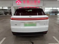 2025 Li Auto i6 4WD Standard, белый — фото 6
