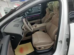 2025 Li Auto i6 4WD Standard, белый — фото 15