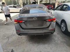 2021 Nissan Sylphy 1.6L XL CVT — фото 6