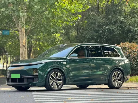 2023 Li Auto L9 Pro