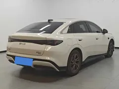 2025 BYD Seal 06 EV 470km Premium — фото 4
