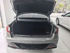 2020 Hyundai Sonata 380TGDi AT GLS Luxury — фото 17