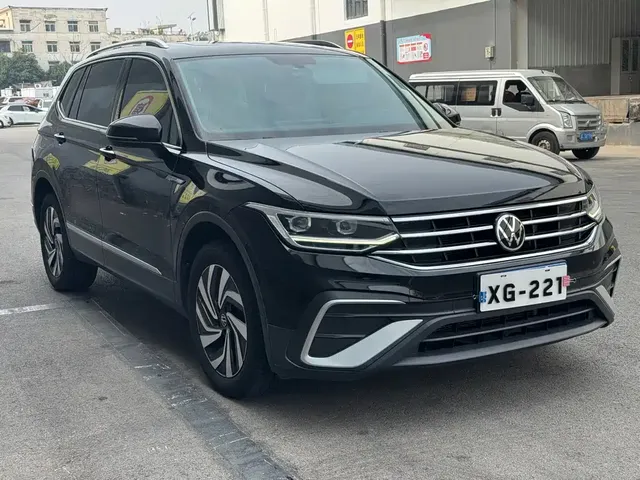 2022 Volkswagen Tiguan L 330TSI AT 2WD Smart Enjoy