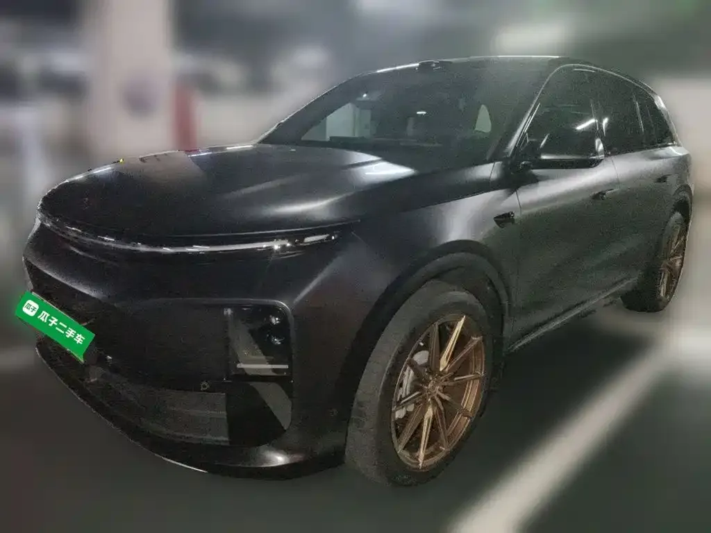 2025 Li Auto L6