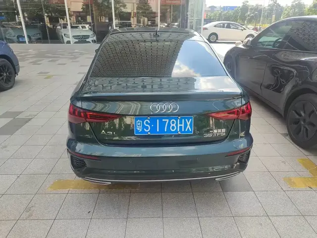2022 Audi A3L Limousine 35 TFSI Luxury Sport