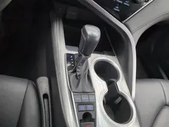 2019 Toyota Camry Hybrid 2.5HG Luxury, белый — фото 13