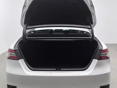 2019 Toyota Camry Hybrid 2.5HG Luxury, белый — фото 16