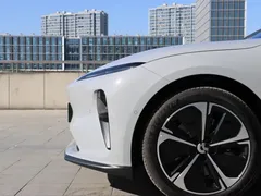 2024 Nio ET5T 75kWh Touring — фото 3