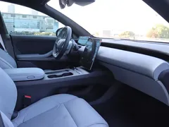 2024 Nio ET5T 75kWh Touring — фото 18
