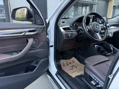 2022 BMW X1 Premium, белый — фото 4