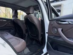 2022 BMW X1 Premium, белый — фото 8