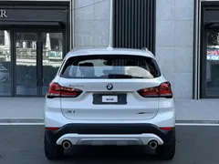 2022 BMW X1 Premium, белый — фото 14