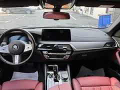 2023 BMW 5 Series 530Li Premium M Sport Package, чёрный — фото 6