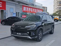 2025 BYD Sea Lion 07 DM-i PHEV 150 Pilot, чёрный — фото 1