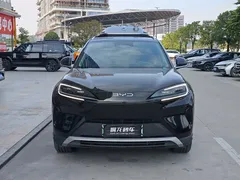 2025 BYD Sea Lion 07 DM-i PHEV 150 Pilot, чёрный — фото 2