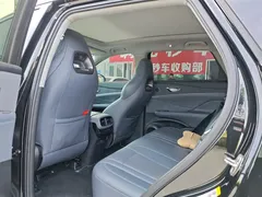 2025 BYD Sea Lion 07 DM-i PHEV 150 Pilot, чёрный — фото 5