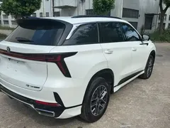 2023 Changan CS75 PLUS 3rd Gen 1.5T AT Premium, белый — фото 8