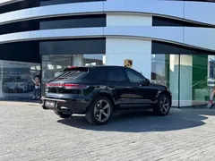 2022 Porsche Macan 2.0T, чёрный — фото 6