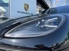 2022 Porsche Macan 2.0T, чёрный — фото 14