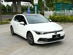 2021 Volkswagen Golf 280TSI DSG Pro, белый — фото 1