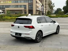 2021 Volkswagen Golf 280TSI DSG Pro, белый — фото 4