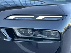 2023 BMW 7 Series 735Li Luxury Package, чёрный — фото 6