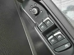 2022 Audi Q2L 35 TFSI Fashion Sport, синий — фото 17