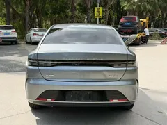 2024 BYD Destroyer 05 DM-i PHEV 55km Luxury — фото 8