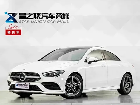 2022 Mercedes-Benz CLA 200