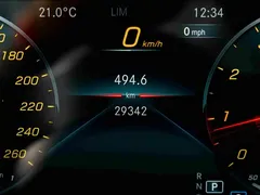 2022 Mercedes-Benz CLA 200, белый — фото 9