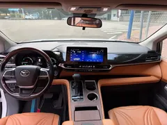 2021 Toyota Sienna 2.5L Hybrid Comfort, белый — фото 4