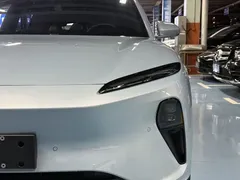 2024 Nio ET5T 100kWh Touring EV, синий — фото 5
