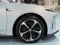 2024 Nio ET5T 100kWh Touring EV, синий — фото 7