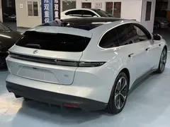 2024 Nio ET5T 100kWh Touring EV, синий — фото 9