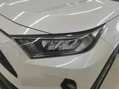 2021 Toyota RAV4 2.0L CVT 4WD Fashion, белый — фото 5