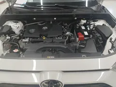 2021 Toyota RAV4 2.0L CVT 4WD Fashion, белый — фото 10