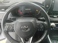 2021 Toyota RAV4 2.0L CVT 4WD Fashion, белый — фото 15