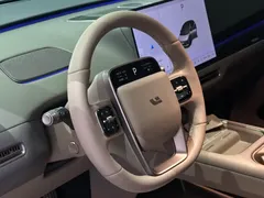 2025 Li Auto i6 2WD Standard — фото 7