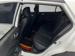 2021 Kia Yipao 1.4L CVT Sunroof, белый — фото 17