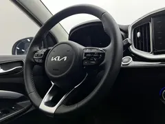 2021 Kia Yipao 1.4L CVT Sunroof, белый — фото 20