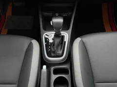 2021 Kia Yipao 1.4L CVT Sunroof, белый — фото 21
