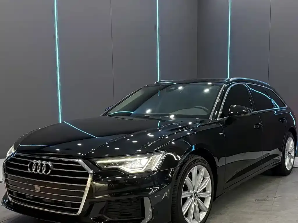 2021 Audi A6 Avant 40 TFSI Luxury Sport